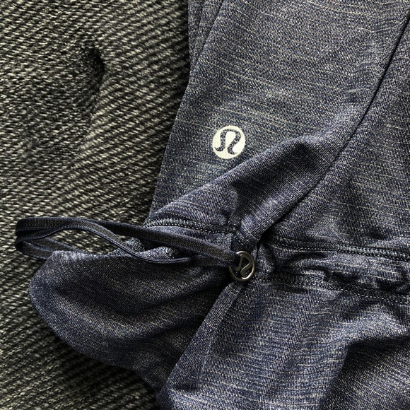 Lululemon athletic bra tank top - Picture 4 of 4